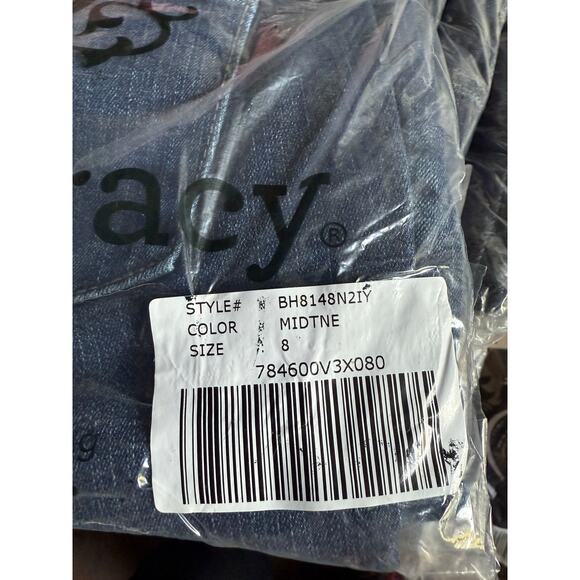 Democracy Ab Technology High Rise Denim Shorts 8 NWT - Picture 7 of 9